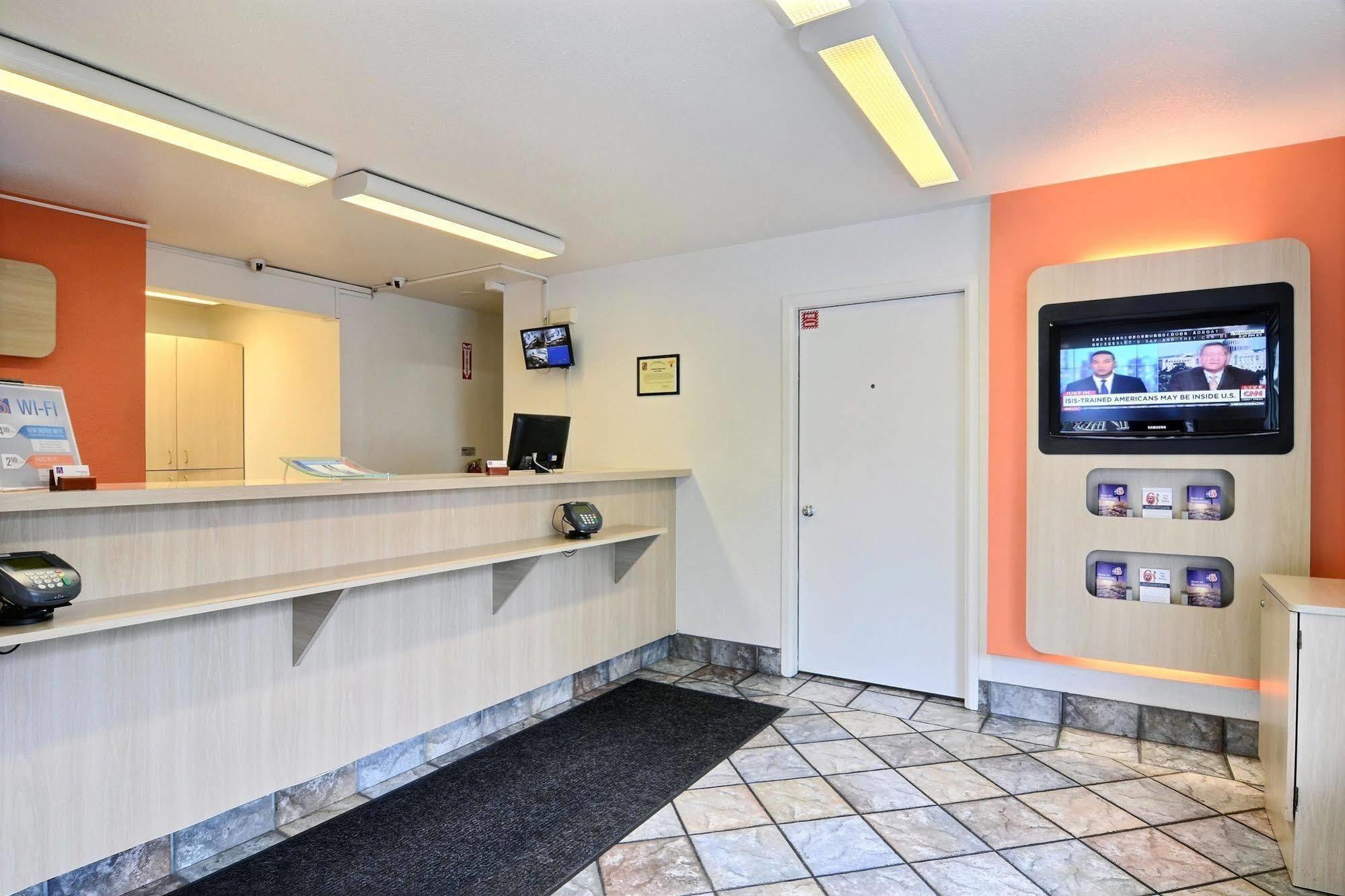 Motel 6-Tumwater, Wa - Olympia Bagian luar foto